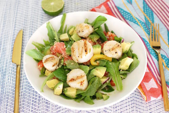 Citrus Spring Salad With Grilled Scallops 
