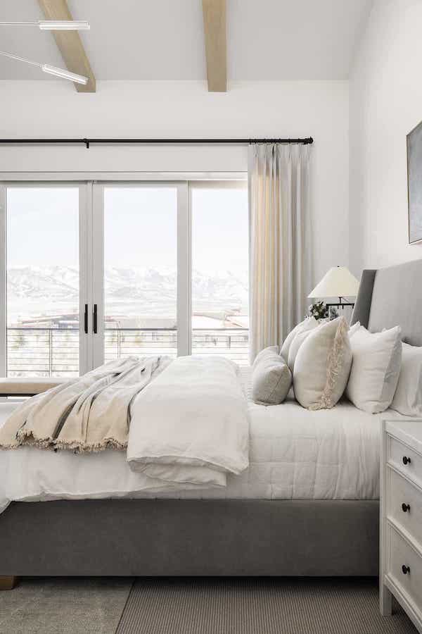 Utah bedroom with mountain views.