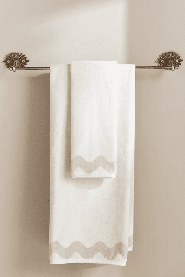 white towels with a scallop border under $50.