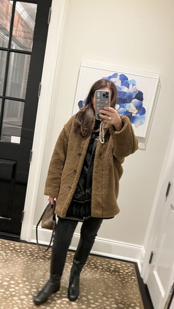 teddy icon short coat.